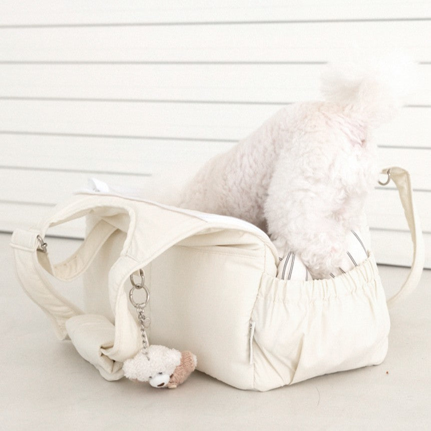 【予約】Lier petbag（ベーシッククリームクッション＋ショルダーパッド付属）｜犬用キャリーバッグ