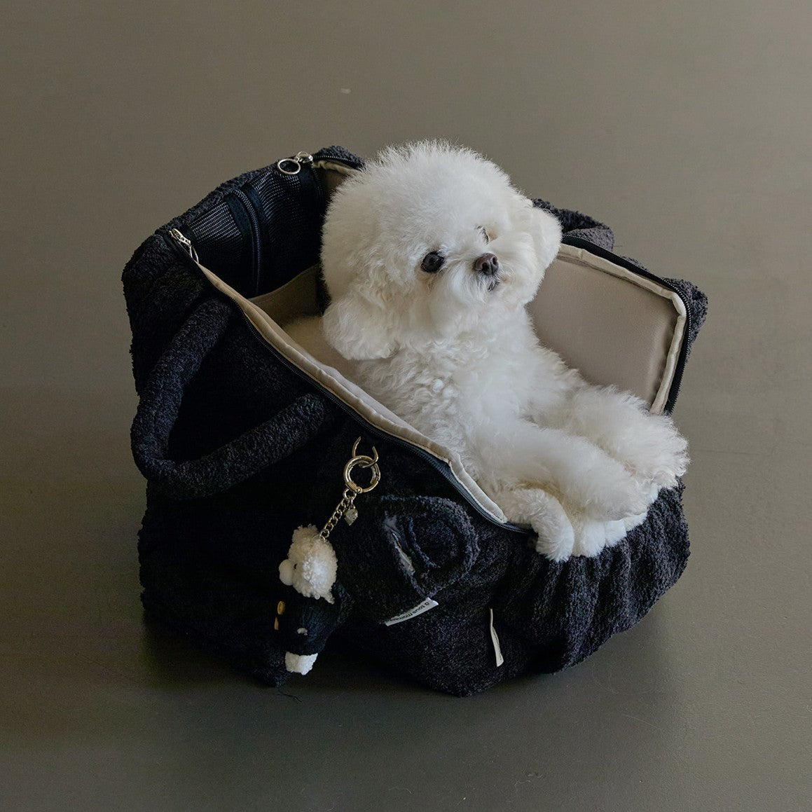 【一部即納】Mou Petbag Boucle edition｜犬用キャリーバッグ
