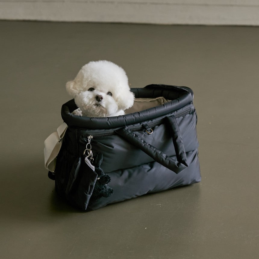 【予約】Mou Slingbag｜犬用キャリーバッグ・スリングバッグ