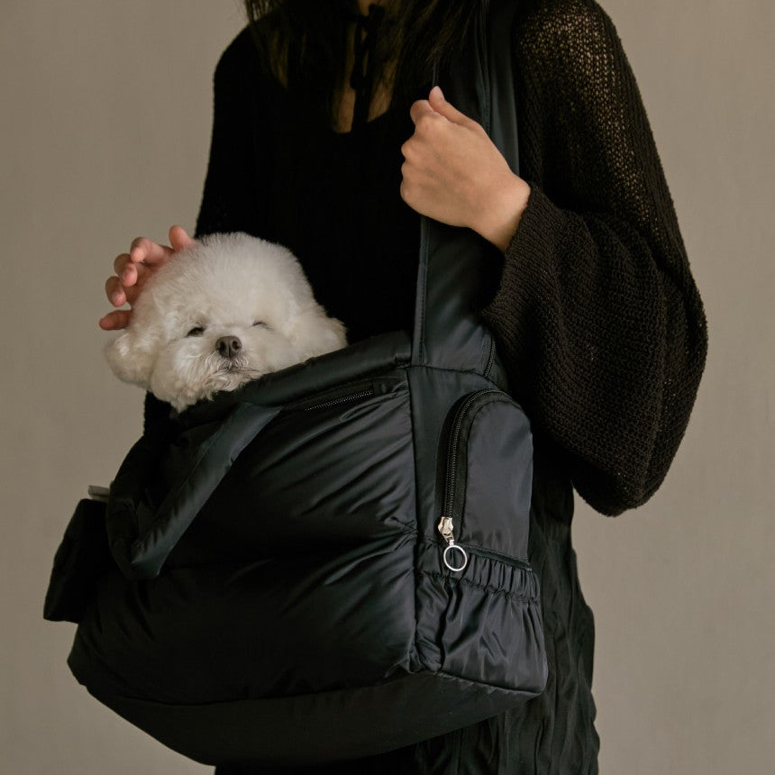 【予約】Mou Slingbag｜犬用キャリーバッグ・スリングバッグ