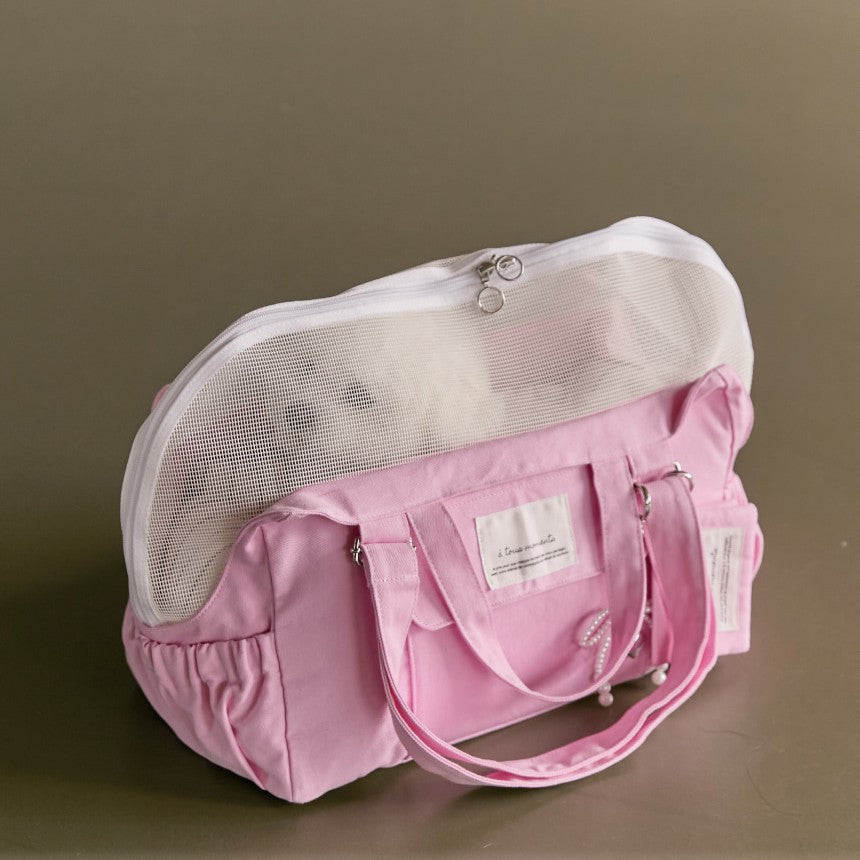 【予約】Partir bag - Blush Pink（オールシーズン用クッション＋ショルダーパット付属）｜犬用キャリーバッグ・スリングバッグ