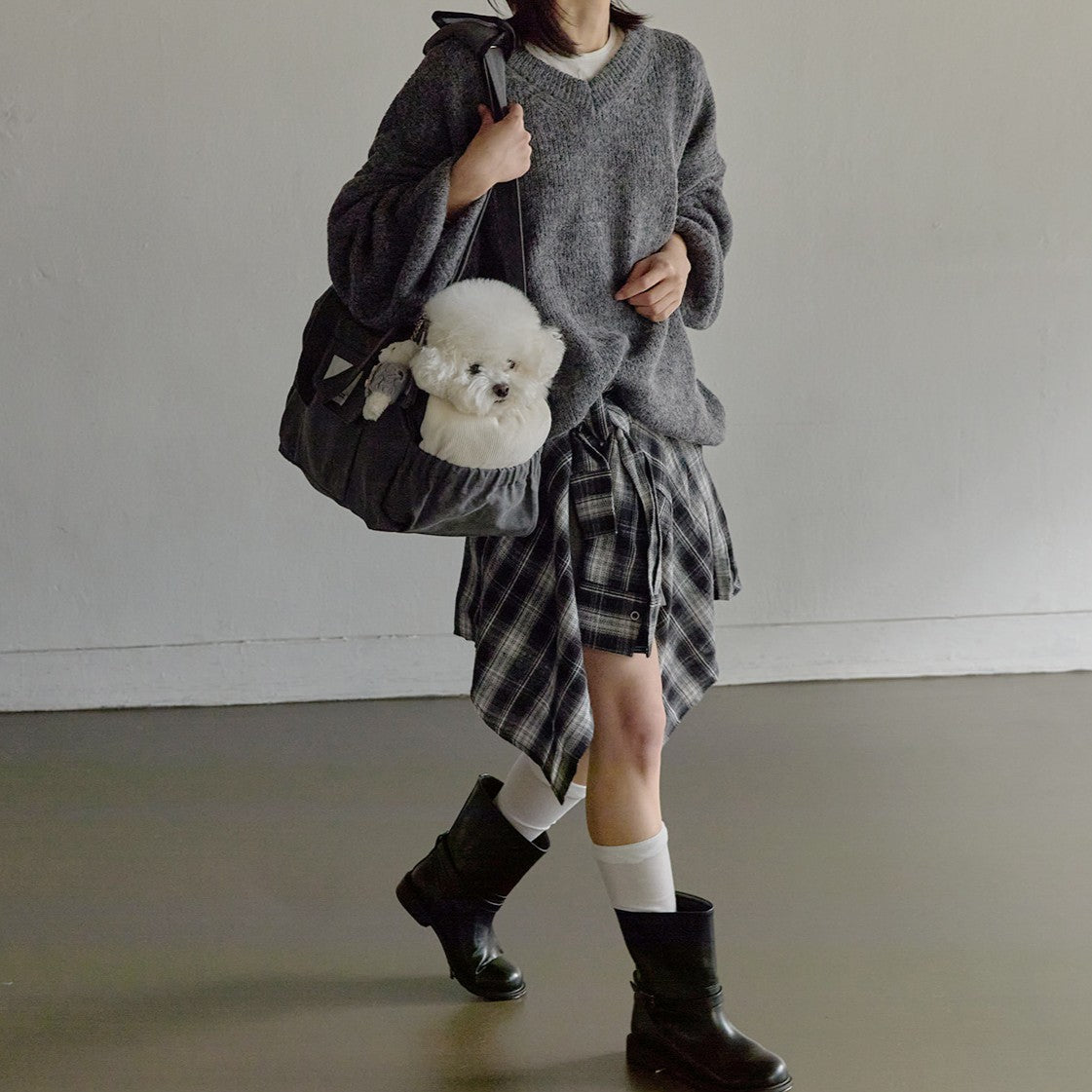 【一部即納】Partir bag - Stone Gray（オールシーズン用クッション＋ショルダーパット付属）｜犬用キャリーバッグ・スリングバッグ