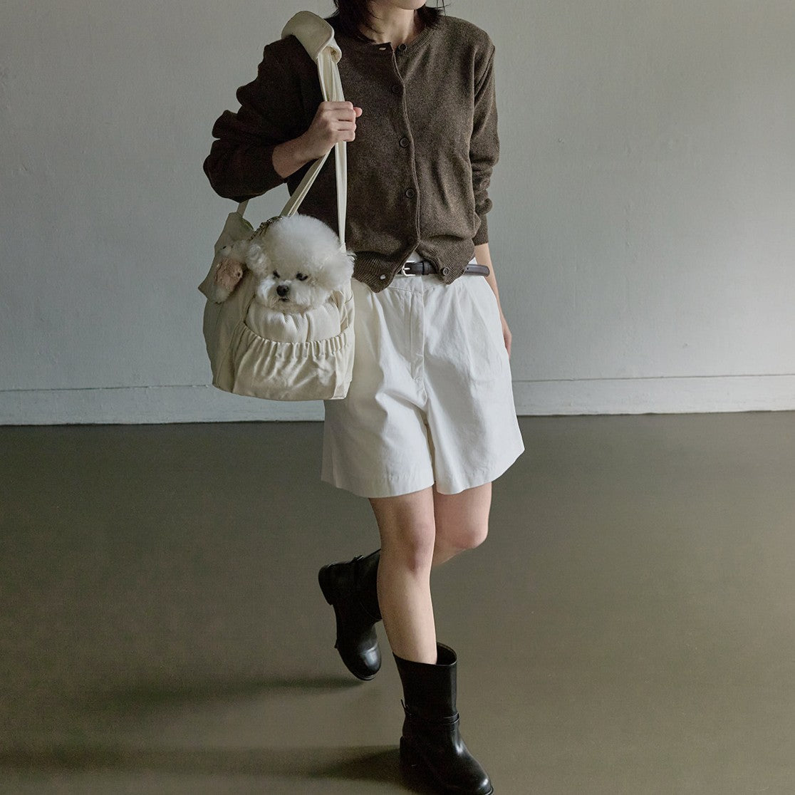 【予約】Partir bag - Sand Beige（オールシーズン用クッション＋ショルダーパット付属）｜犬用キャリーバッグ・スリングバッグ