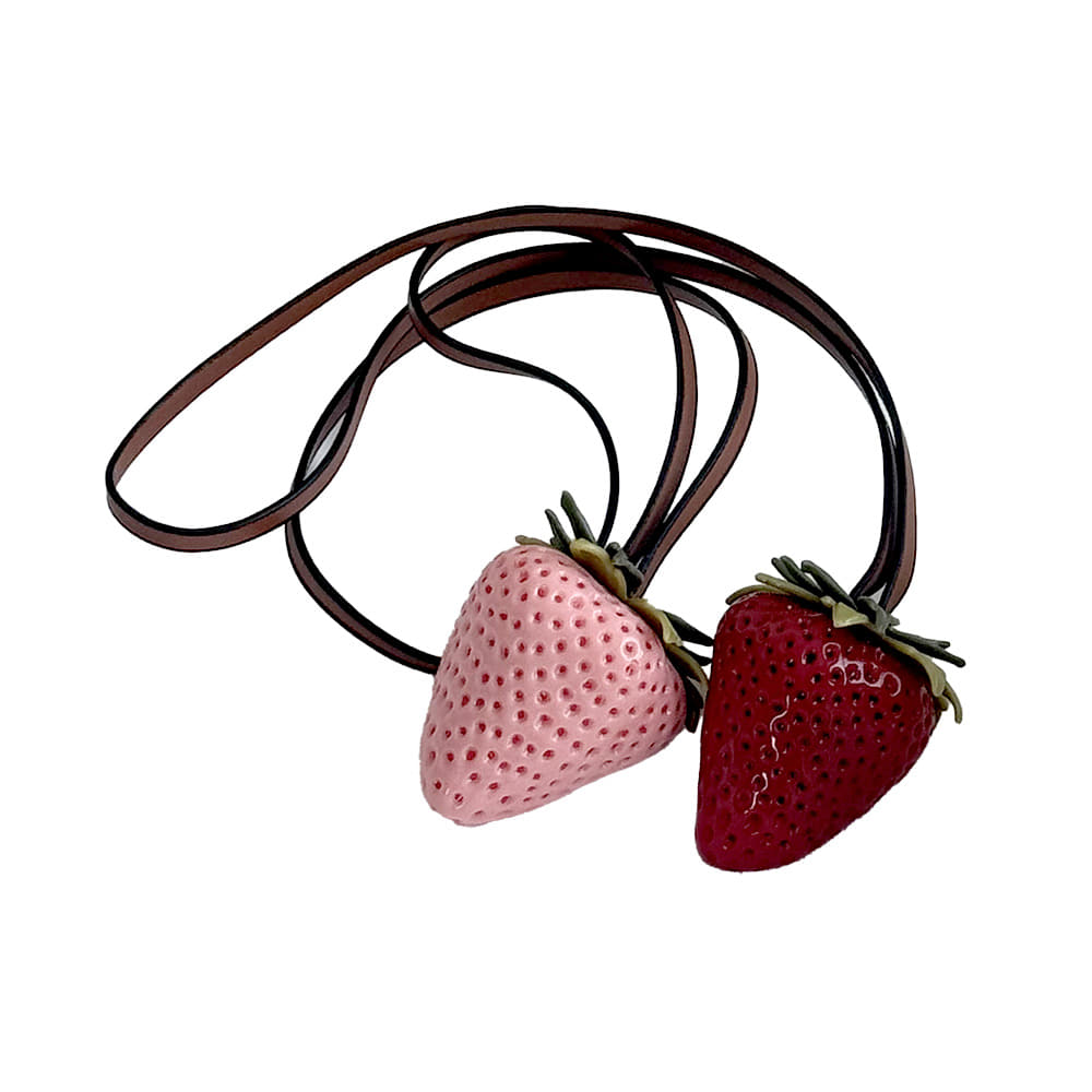 【予約】Strawberry Key Ring（単品購入不可）