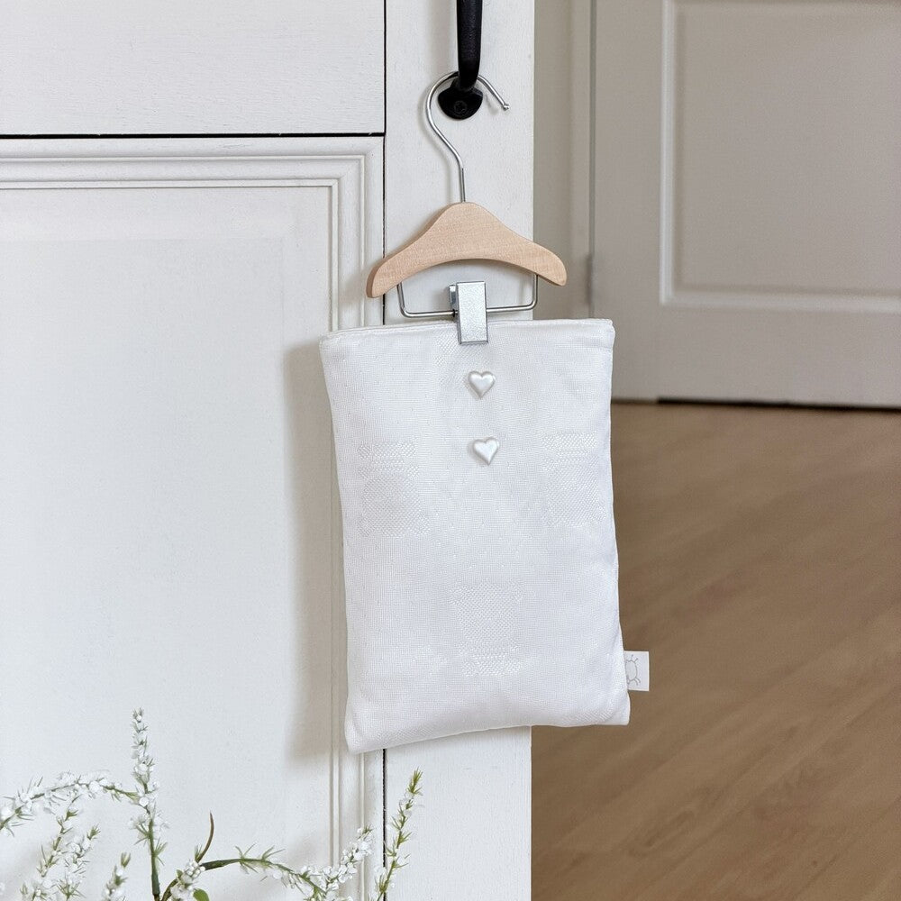 【予約】Bebe-Pearl Icepack Pouch