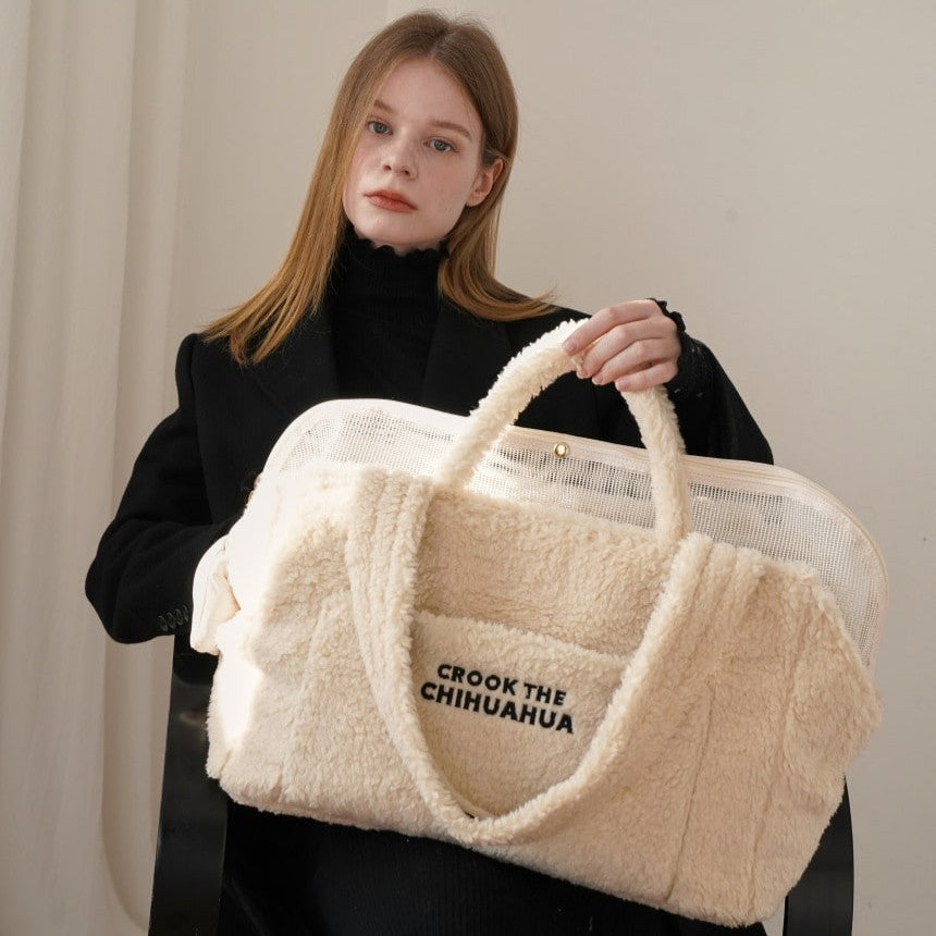 【予約】Teddy Shearing Boucle Bag（クリーム）｜犬用キャリーバッグ