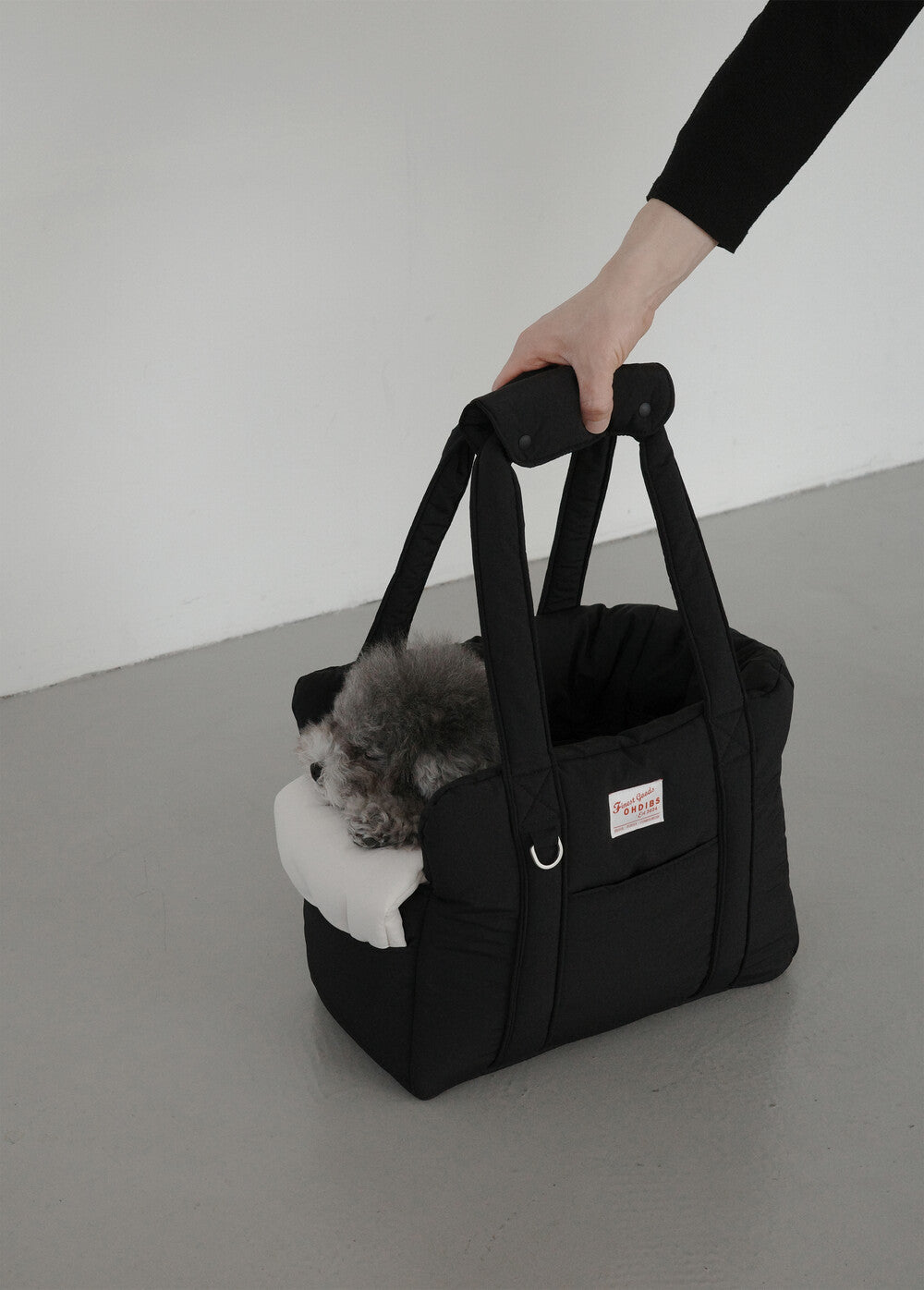 【予約】 DAY CARRY BAG (black)｜犬用キャリーバッグ