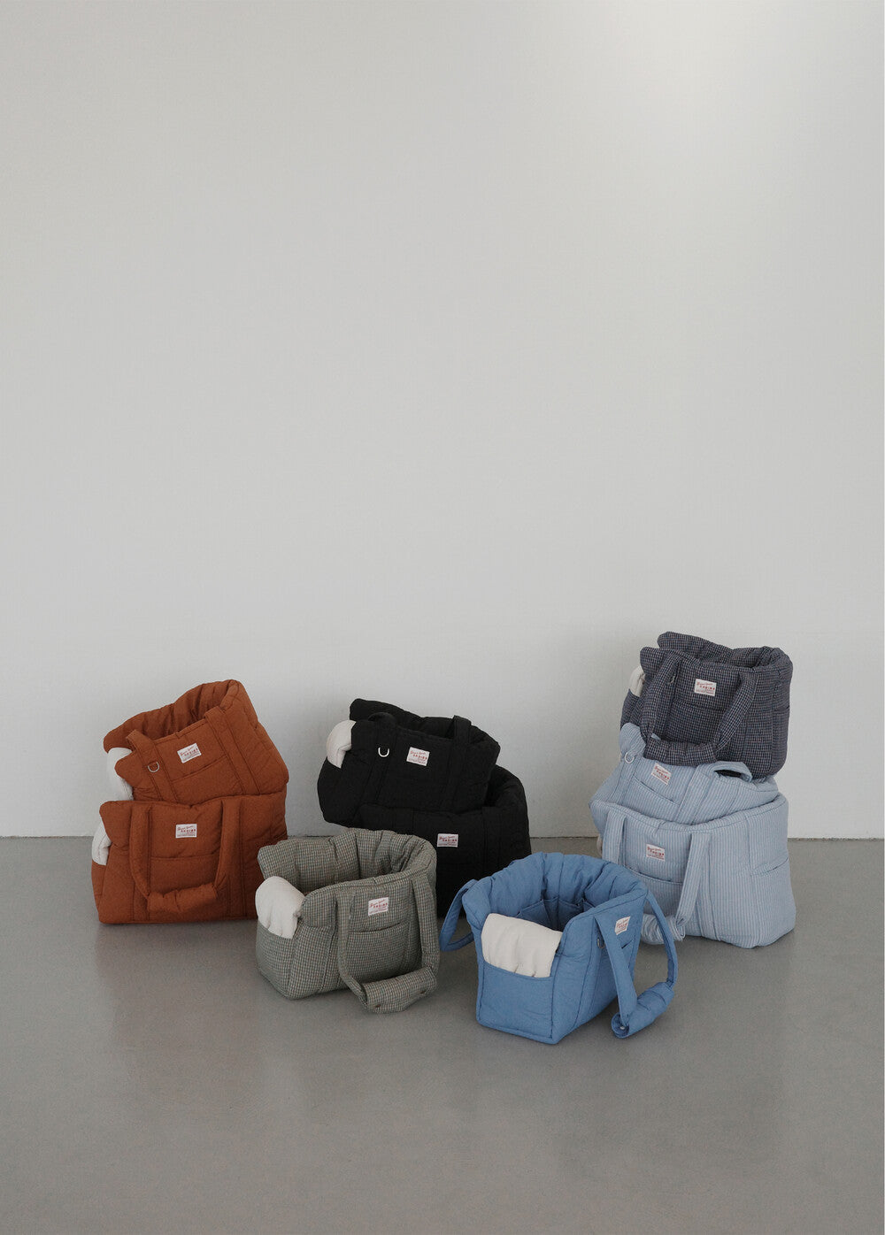 【予約】 DAY CARRY BAG (black)｜犬用キャリーバッグ