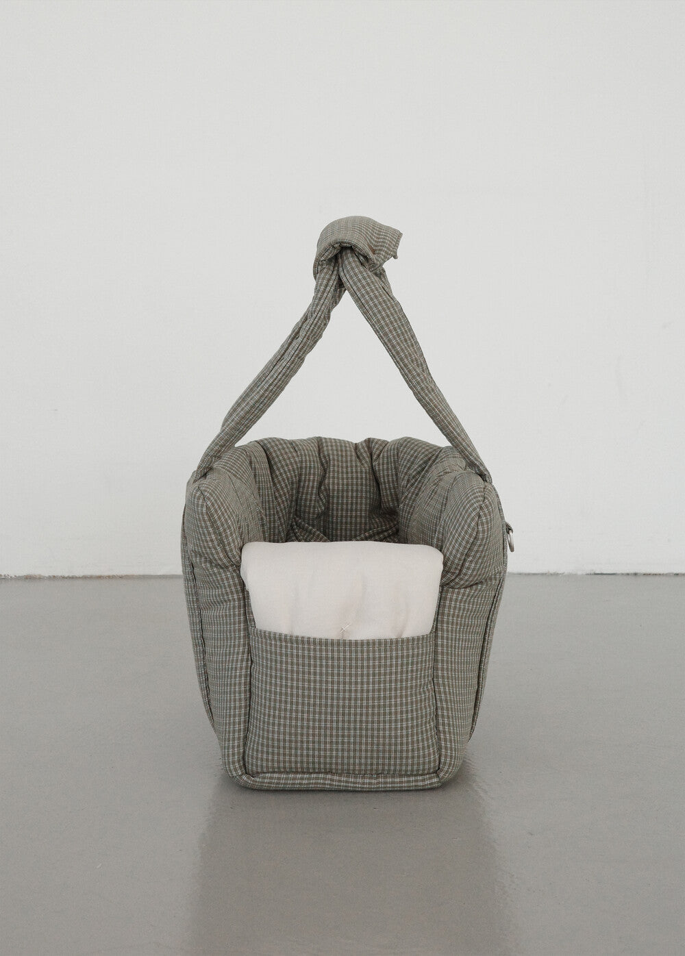 【予約】 DAY CARRY BAG (khaki check)｜犬用キャリーバッグ