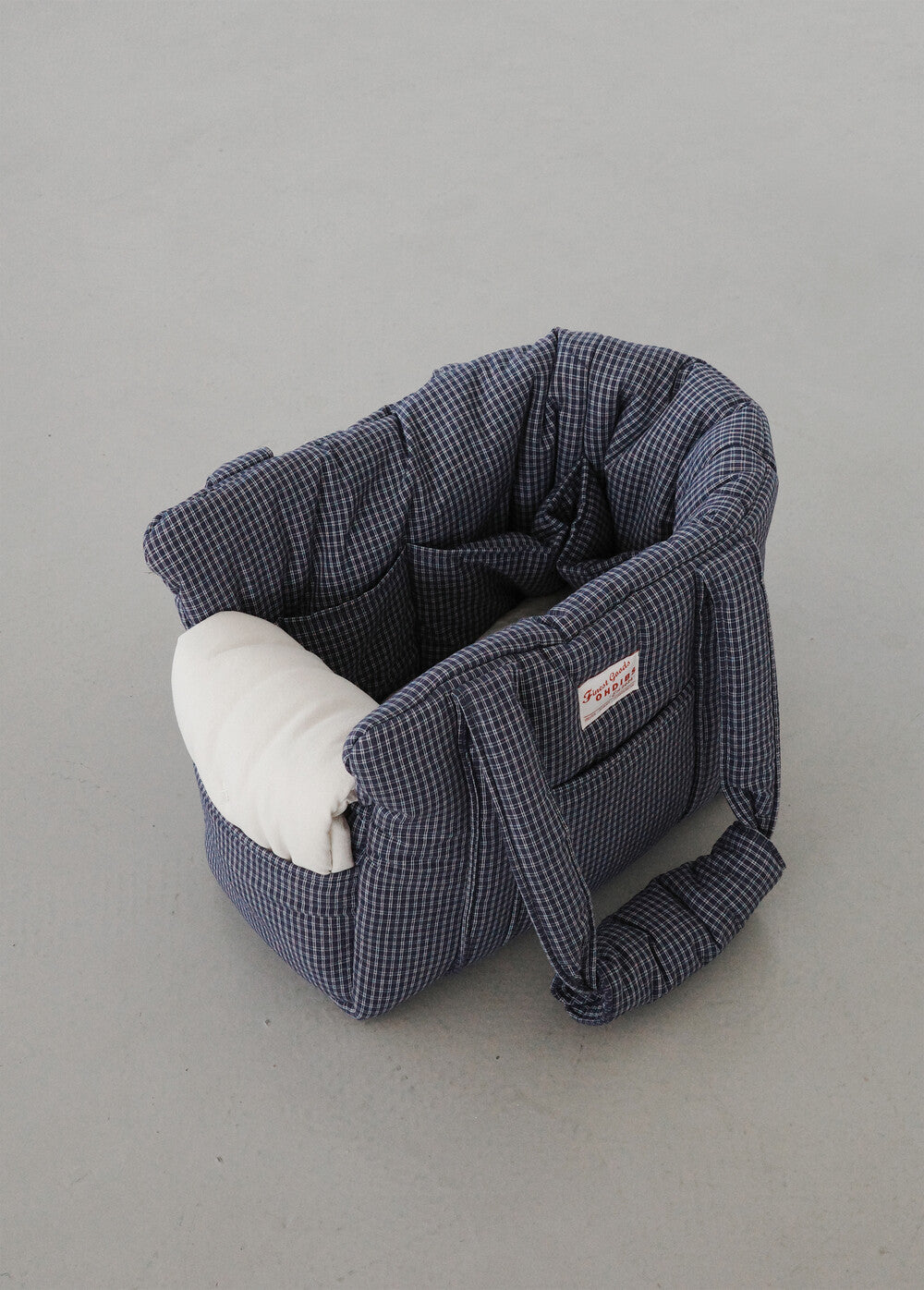 【予約】 DAY CARRY BAG (navy check)｜犬用キャリーバッグ