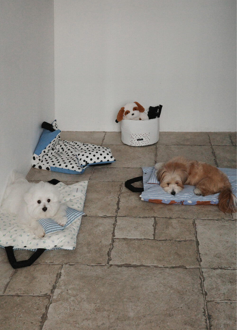 【予約】Layer Pillow（単品購入不可）