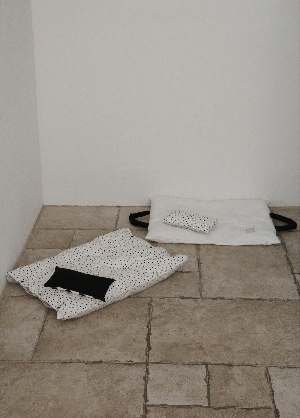 【予約】Layer Pillow（単品購入不可）