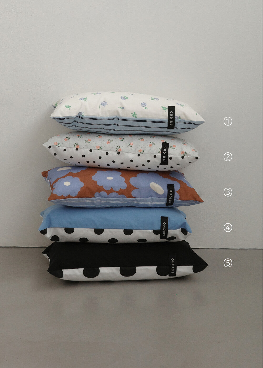 【予約】Layer Pillow（単品購入不可）